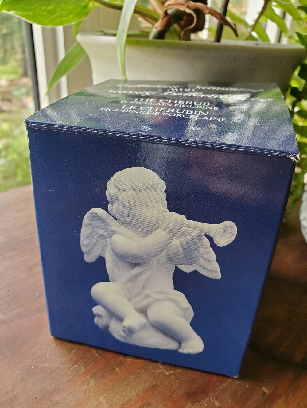 Vintage1989 Avon Nativity Collectibles Bisque Porcelain Cherub Figurine with Box